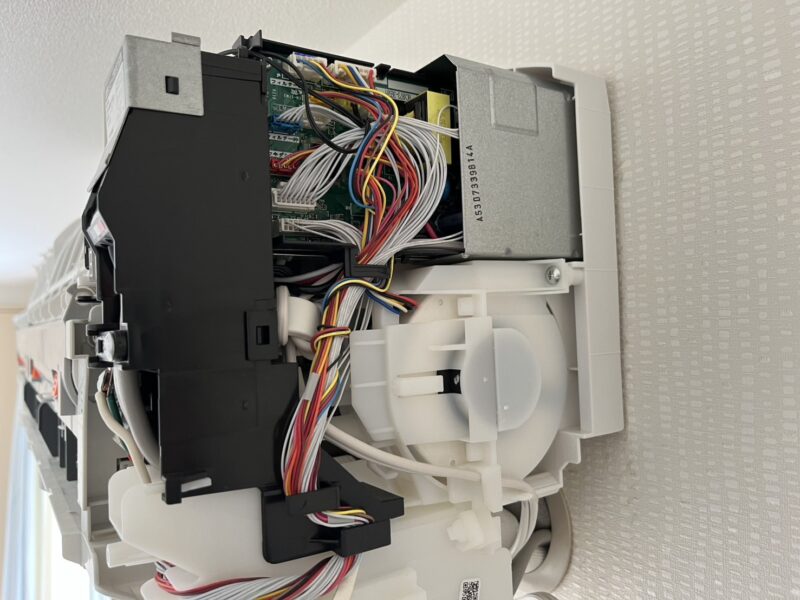 お掃除機能付きエアコンクリーニング