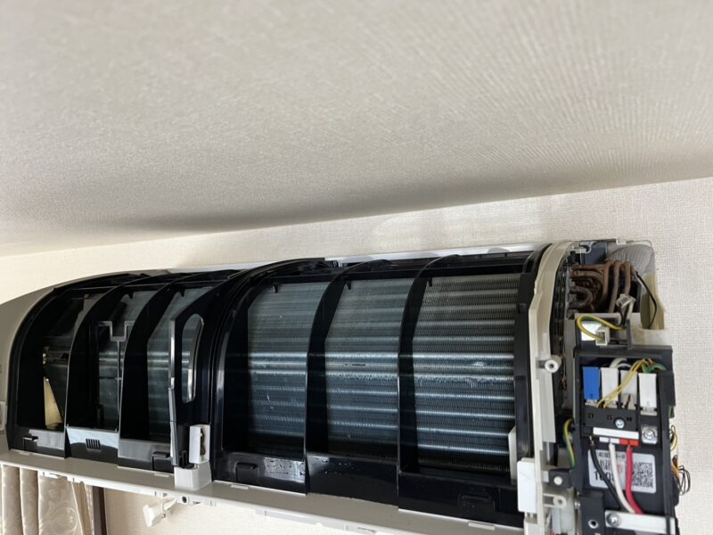 ダイキンお掃除機能付きエアコンクリーニング