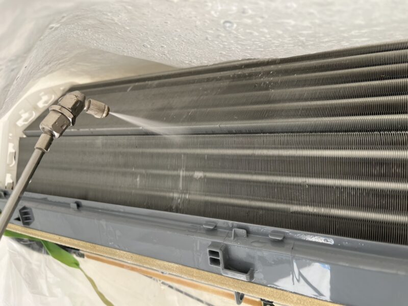 エアコンクリーニング